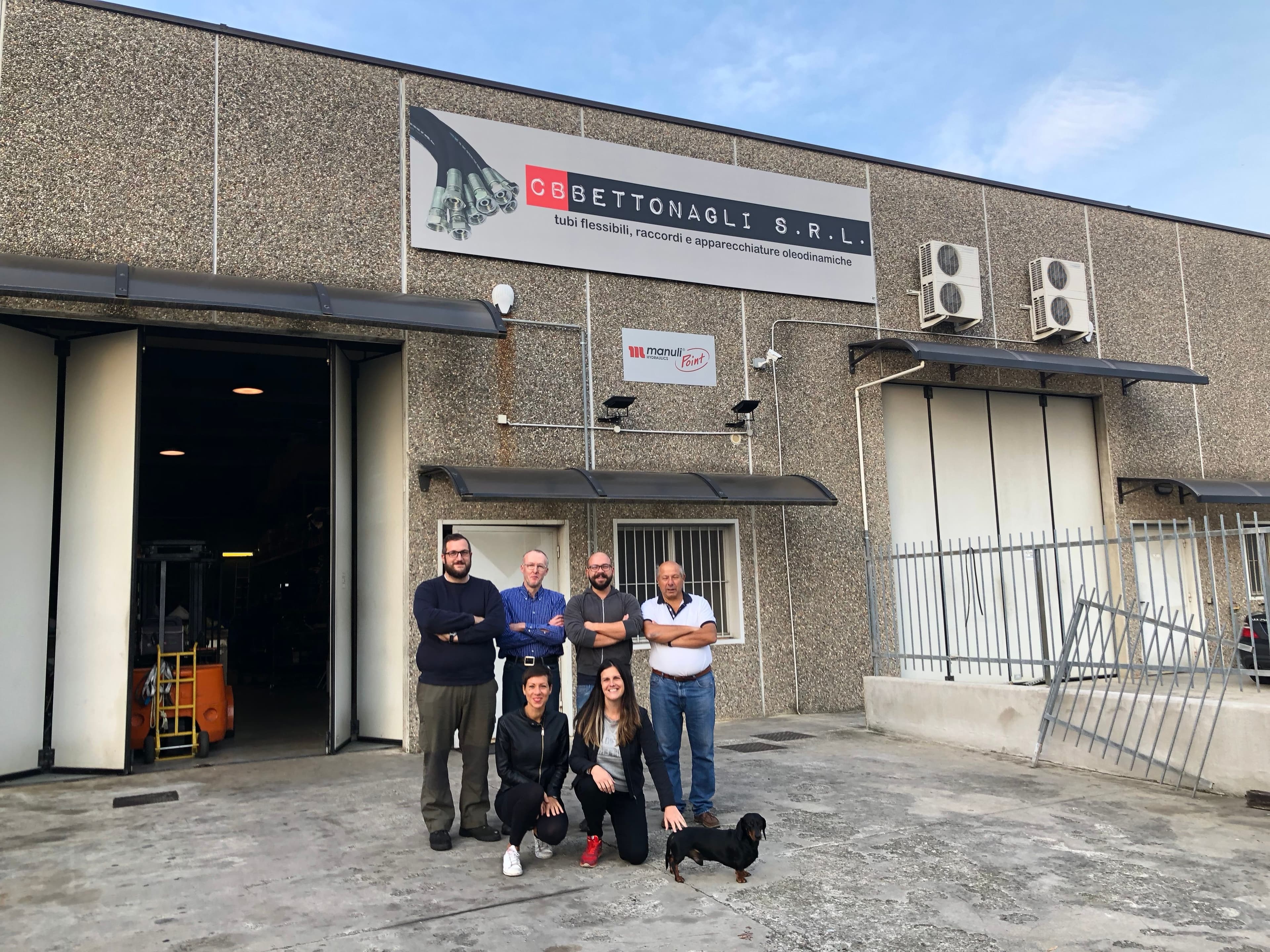 Oltre 40 anni di flessibilità al servizio del cliente - slide 2